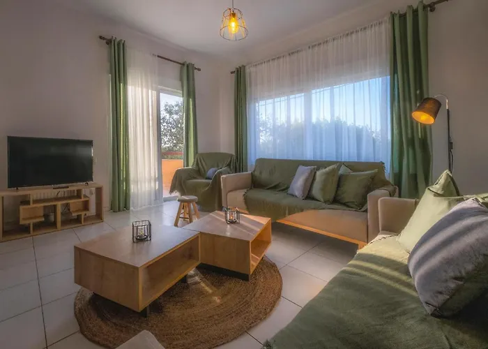 Omalia Διαμέρισμα *